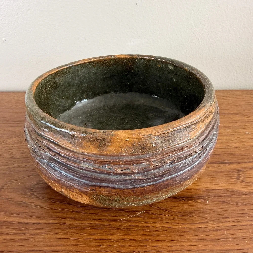 Signed Studio Art Pottery Bowl Rustic Hand Thrown Brown Green Stoneware 6 Inch